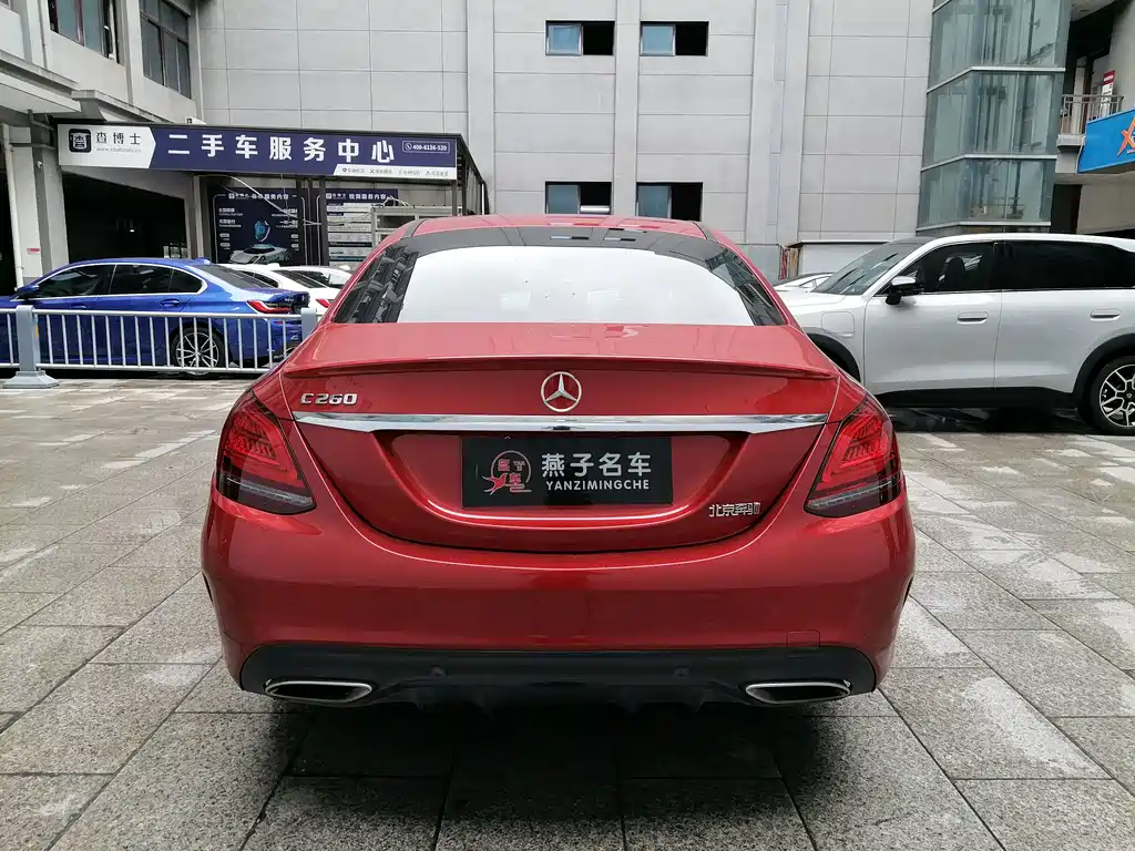 Mercedes-Benz C-Class — миниатюра 6