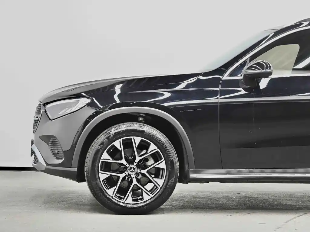 Mercedes-Benz GLC — миниатюра 16