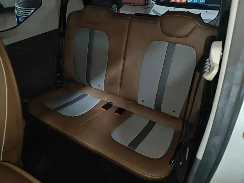 Wuling MINIEV — миниатюра 17