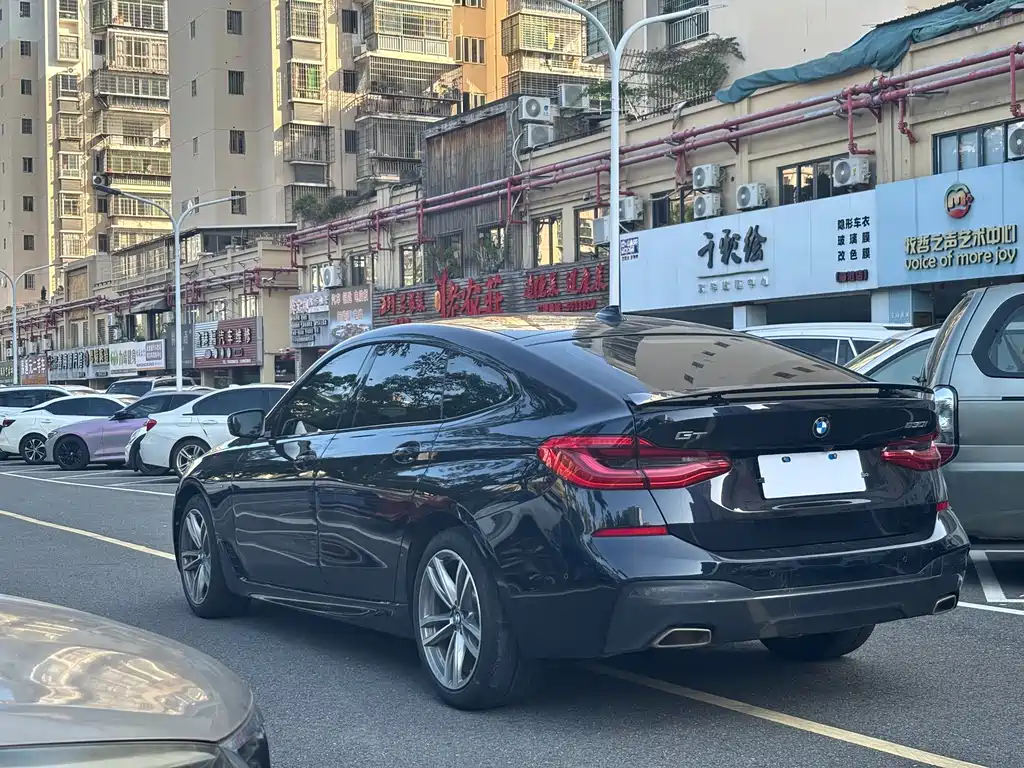 BMW 6 Series GT — миниатюра 8