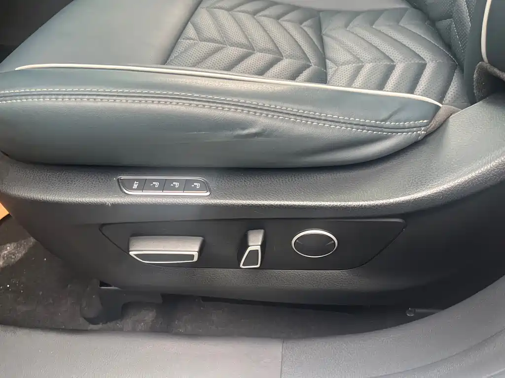 Changan CS95 — миниатюра 19