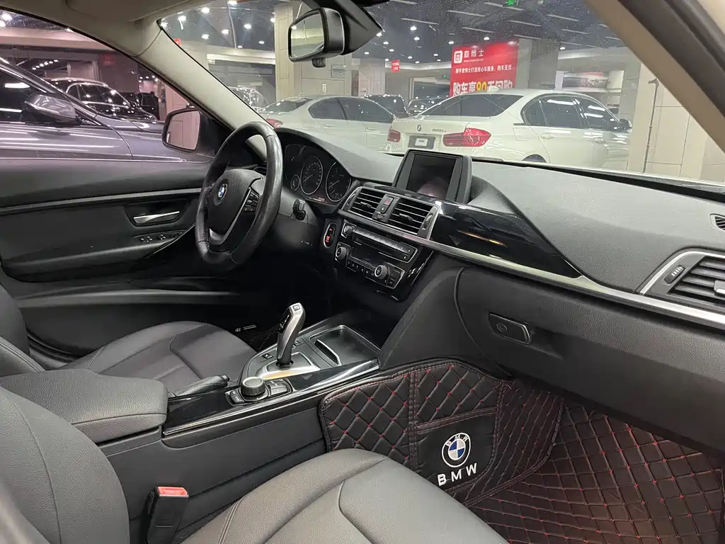 BMW 3 Series — миниатюра 4