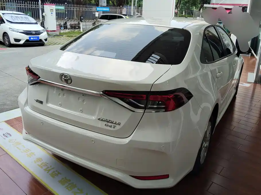 Toyota Corolla — миниатюра 3