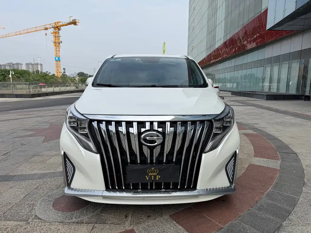 GAC TRUMPCHI M8
