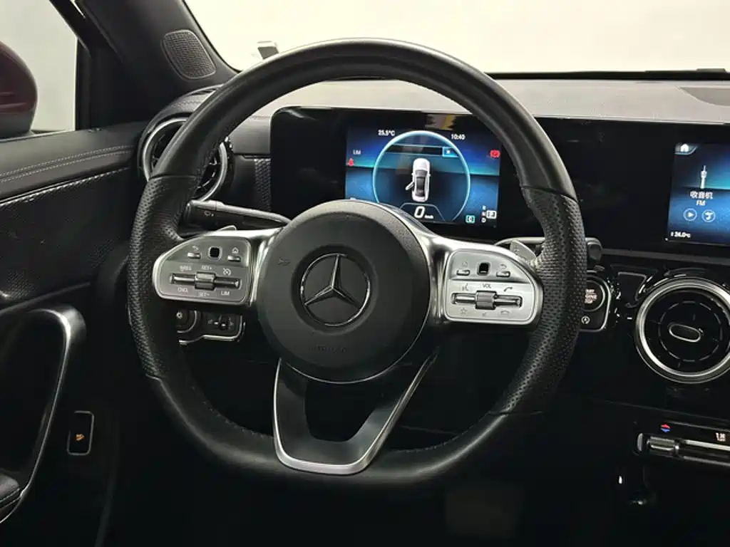 Mercedes-Benz A-Class — миниатюра 17