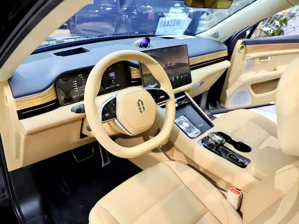 AITO AITO M5 — миниатюра 8