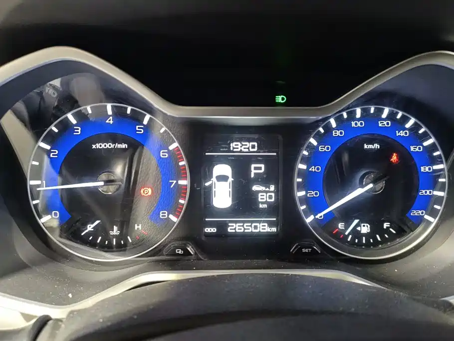 Geely Vision X3 — миниатюра 14