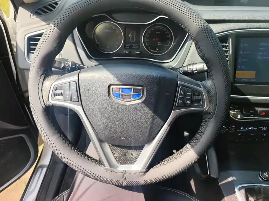 Geely Vision X6 — миниатюра 15