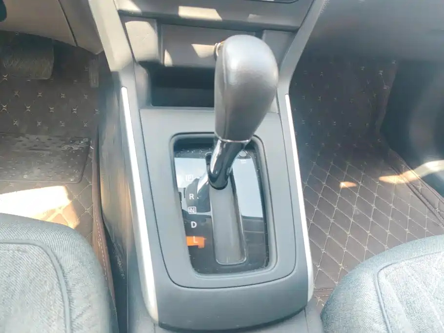 Nissan Sylphy — миниатюра 16