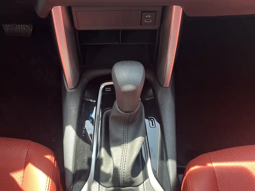 TOYOTA COROLLA SHARP AMPLIFIER