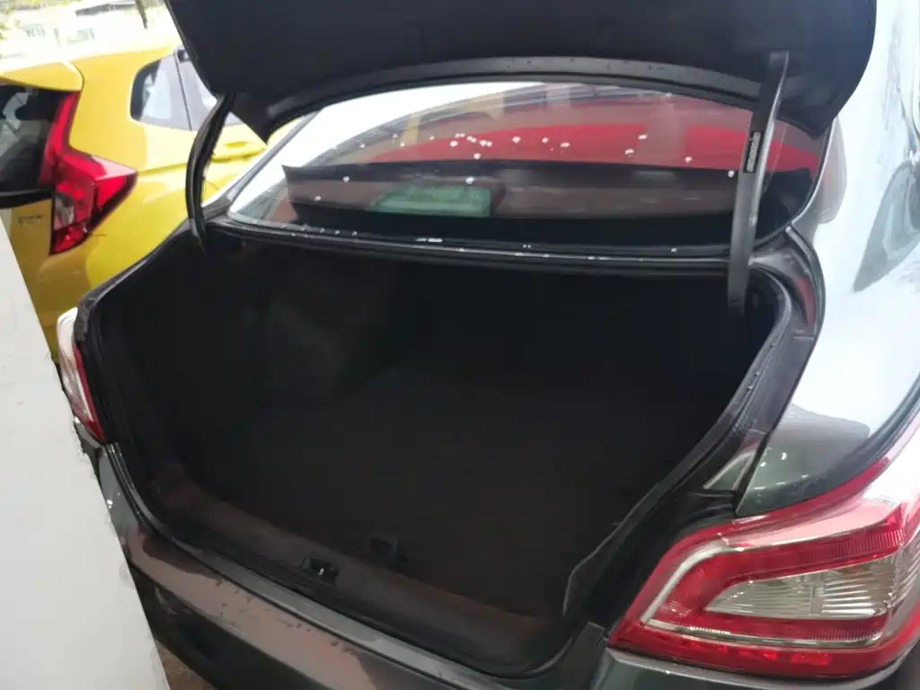 Nissan Teana — миниатюра 20