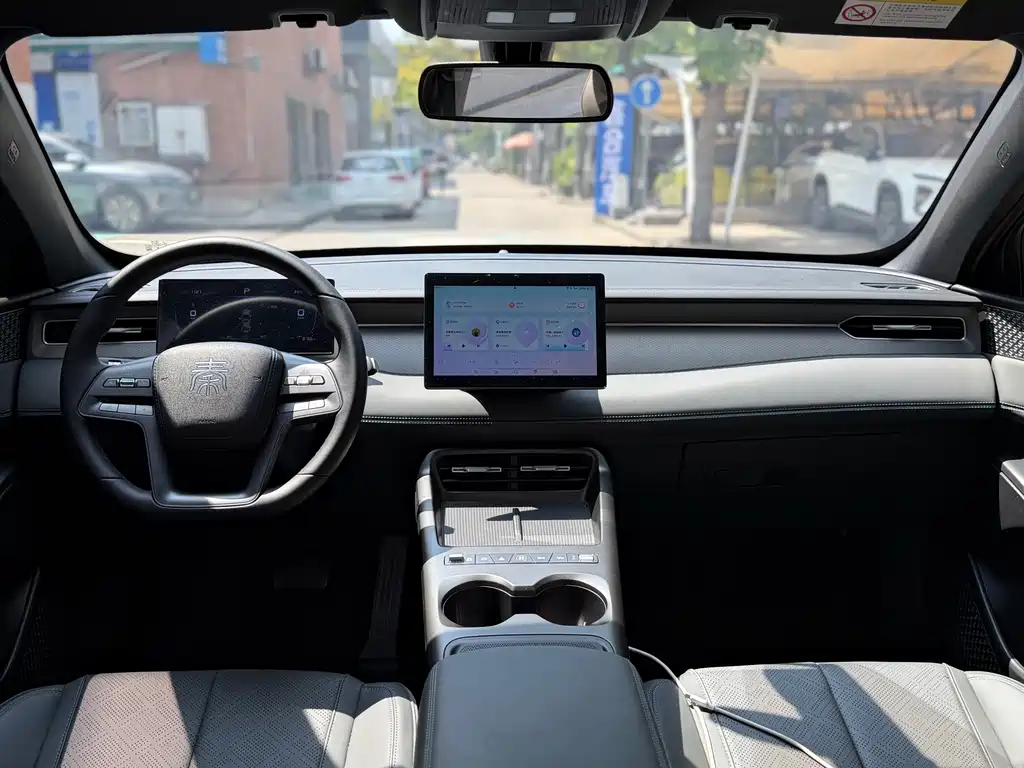 BYD Qin PLUS — миниатюра 13