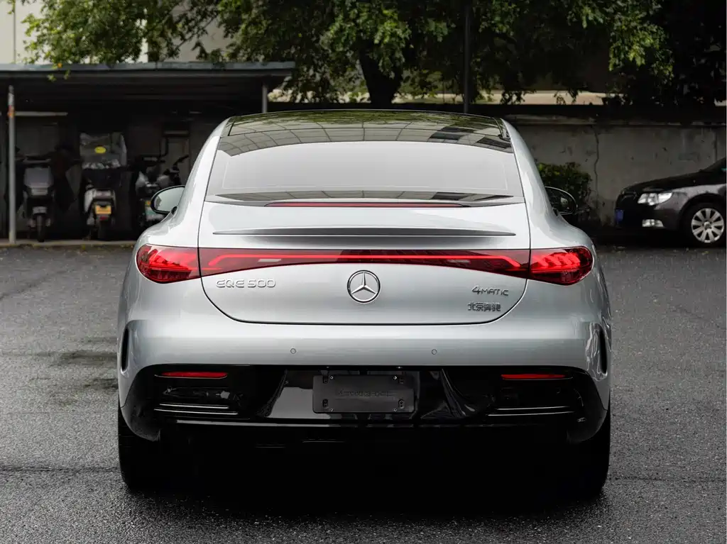 Mercedes-Benz EQE — миниатюра 5