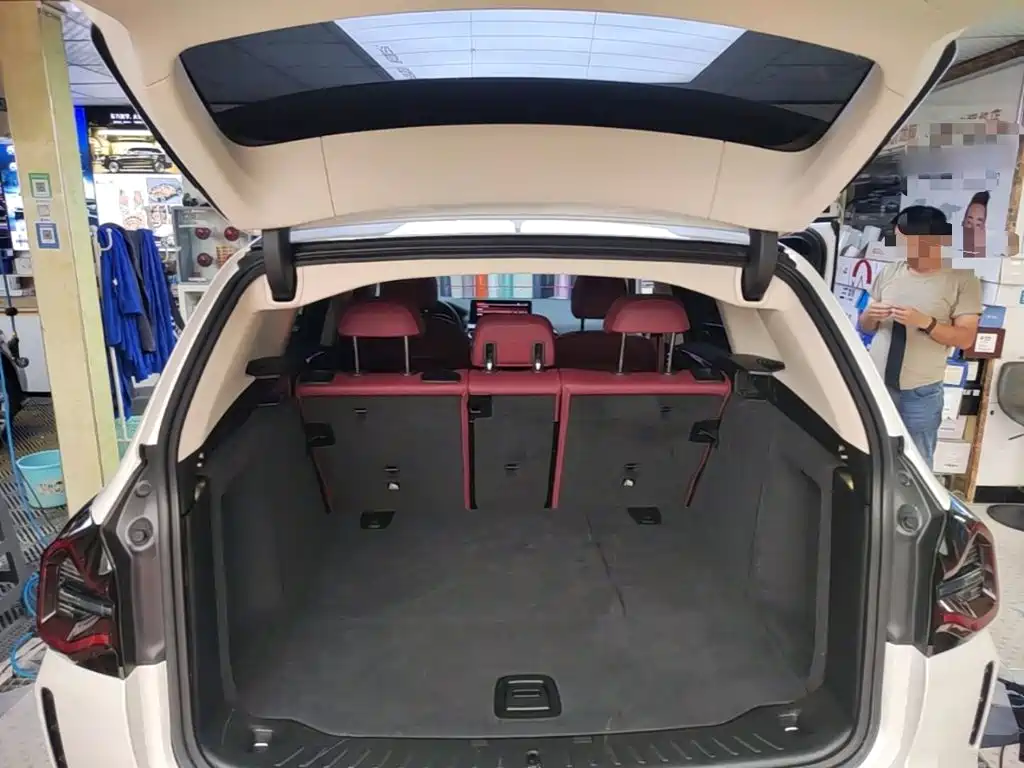 BMW iX3 — миниатюра 19