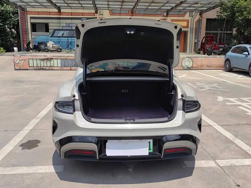 Xiaomi SU7 — миниатюра 14