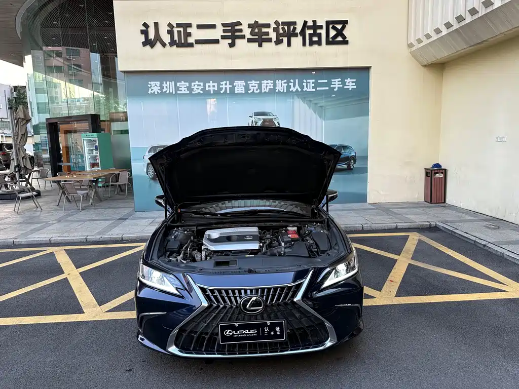 Lexus ES — миниатюра 5