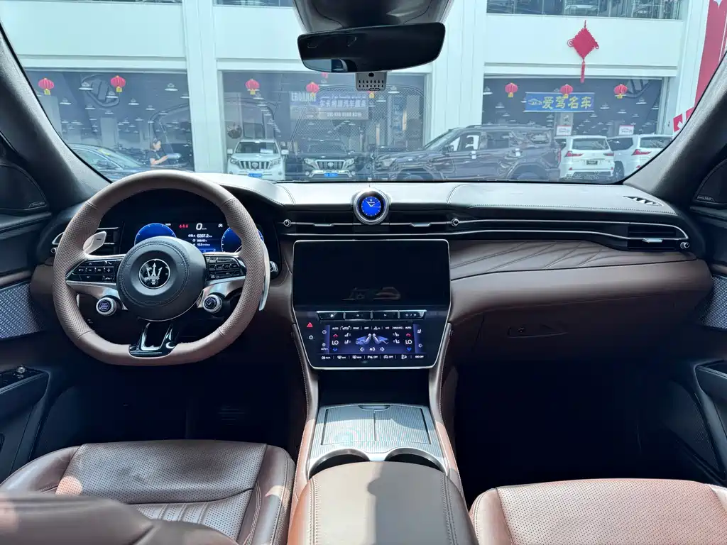Maserati Grecale — миниатюра 4