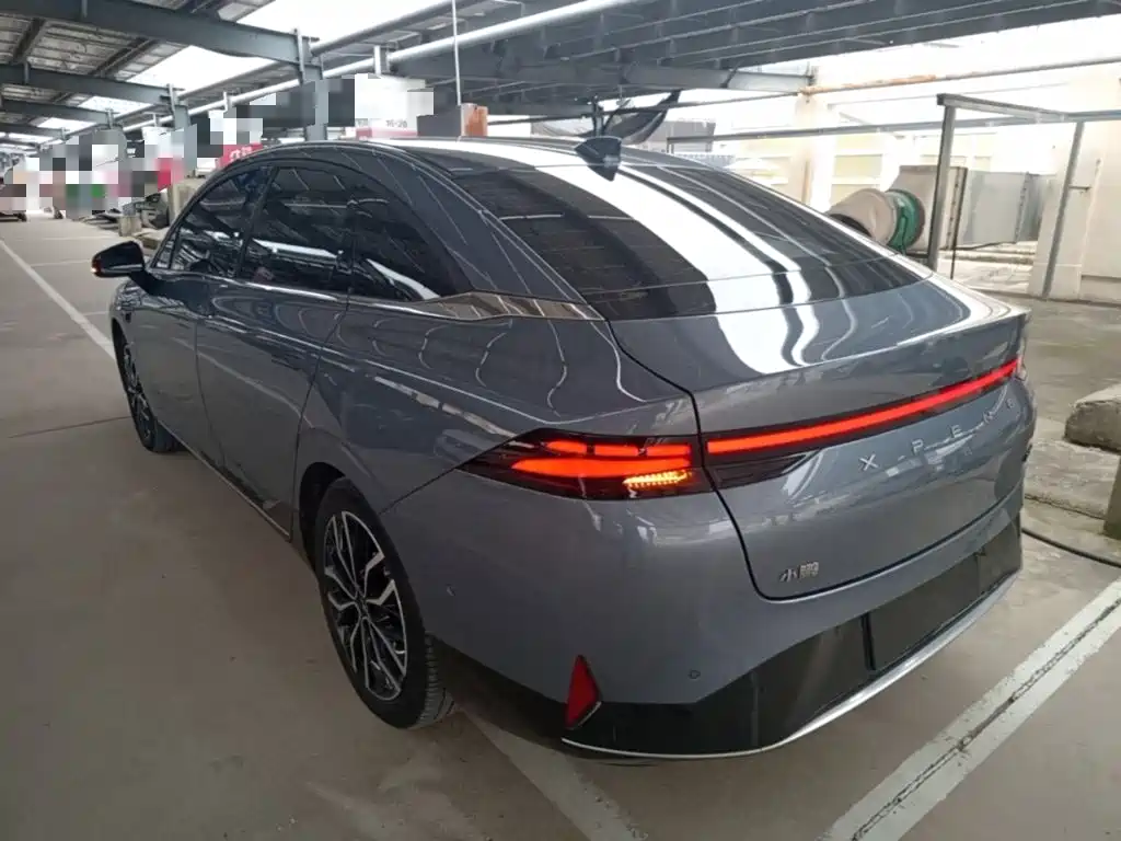 XPeng P5 — миниатюра 5