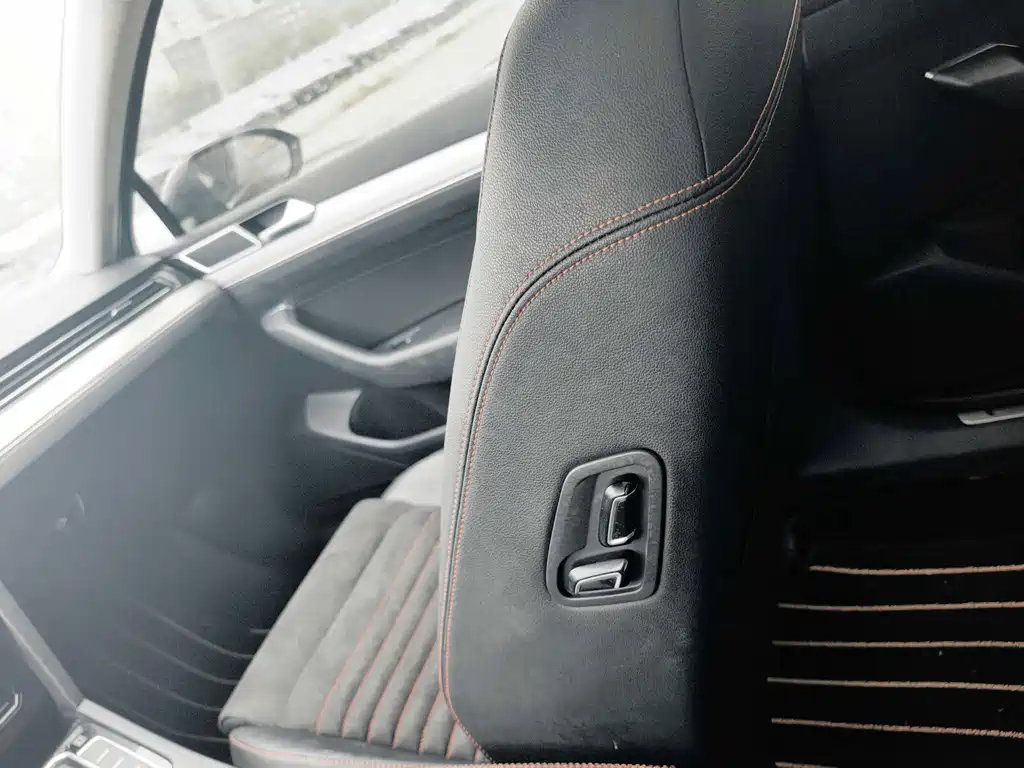 Volkswagen Magotan — миниатюра 10