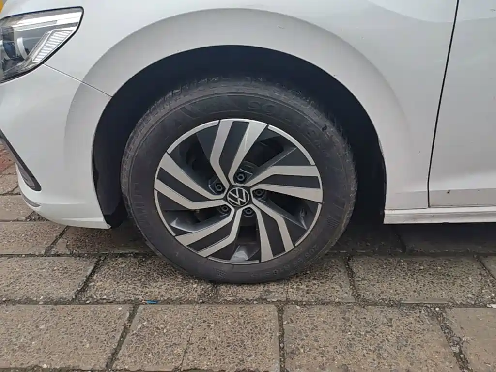 Volkswagen Bora — миниатюра 23