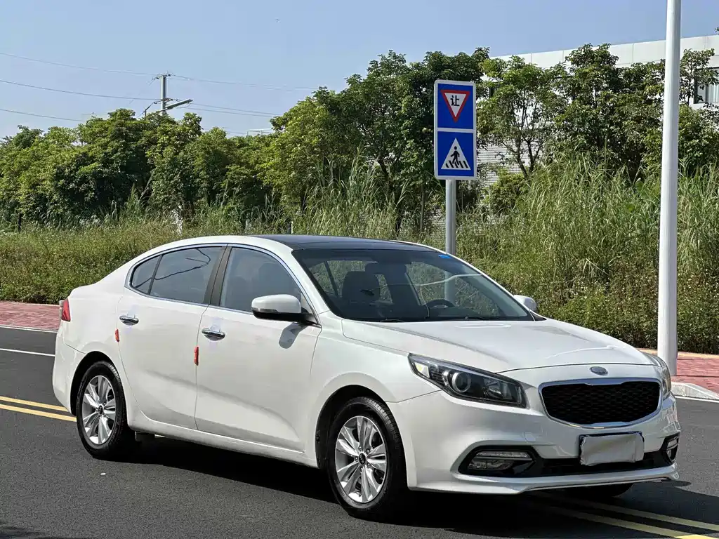 Kia K4 — миниатюра 3