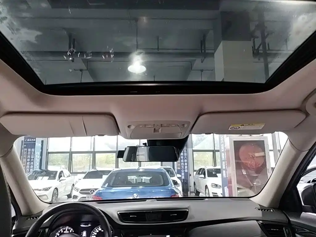 Nissan X-Trail — миниатюра 18