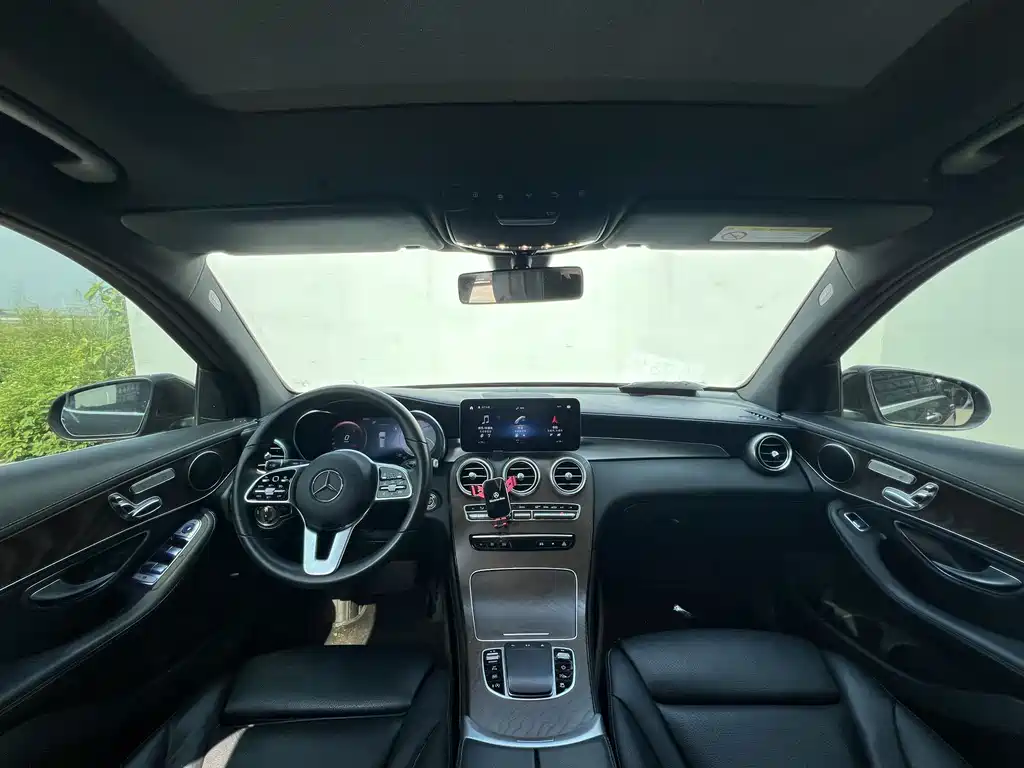 Mercedes-Benz GLC — миниатюра 9