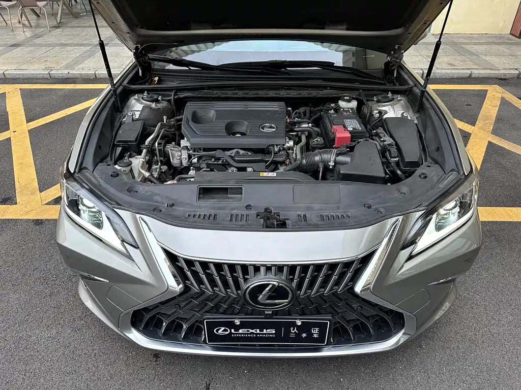Lexus ES — миниатюра 4