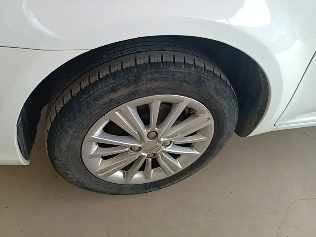 Geely King Kong — миниатюра 23