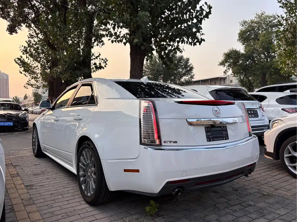 Cadillac CTS — миниатюра 3