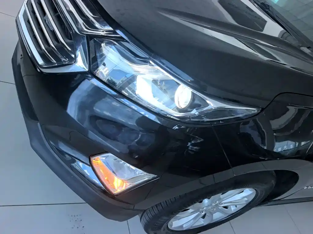 Chevrolet Equinox — миниатюра 24