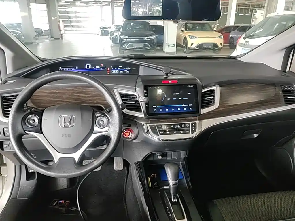 Honda Jade — миниатюра 10