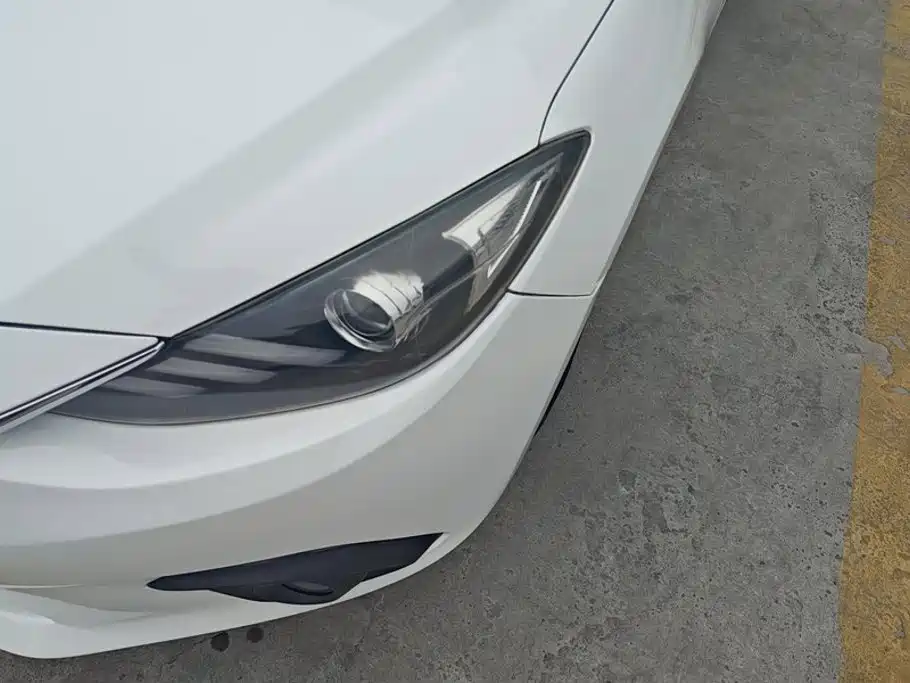 Mazda 3 Axela — миниатюра 5