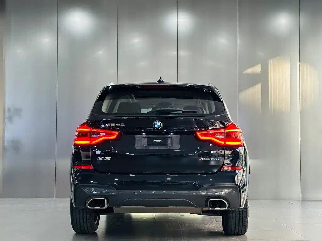 BMW X3 — миниатюра 8