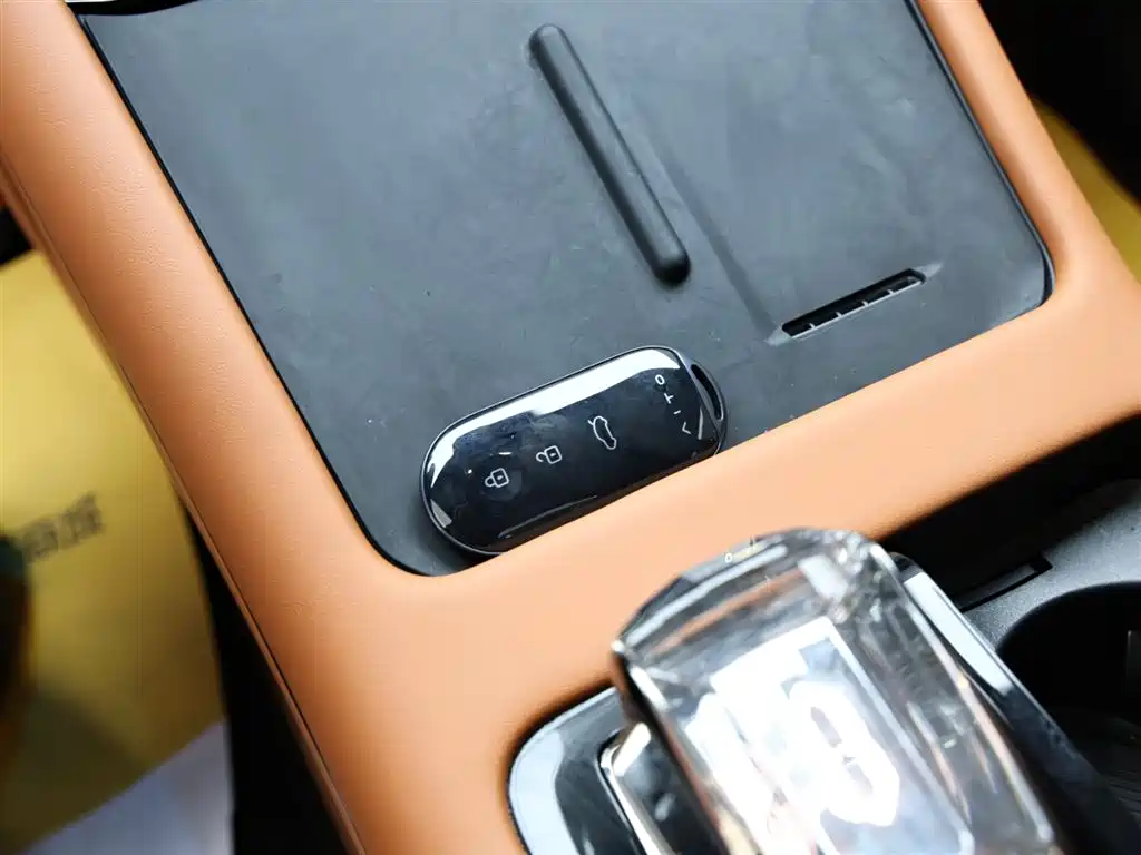 AITO ASK THE WORLD M7