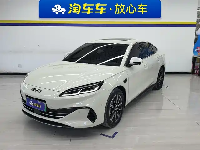 2025 BYD Seal