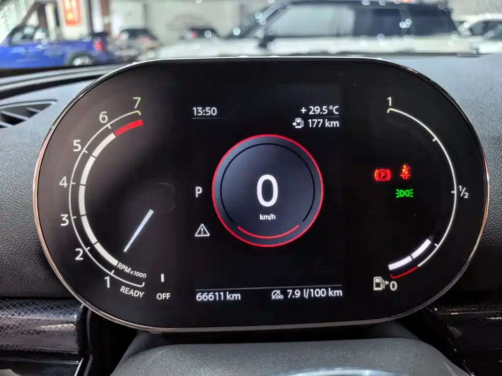MINI Mini Clubman — миниатюра 9