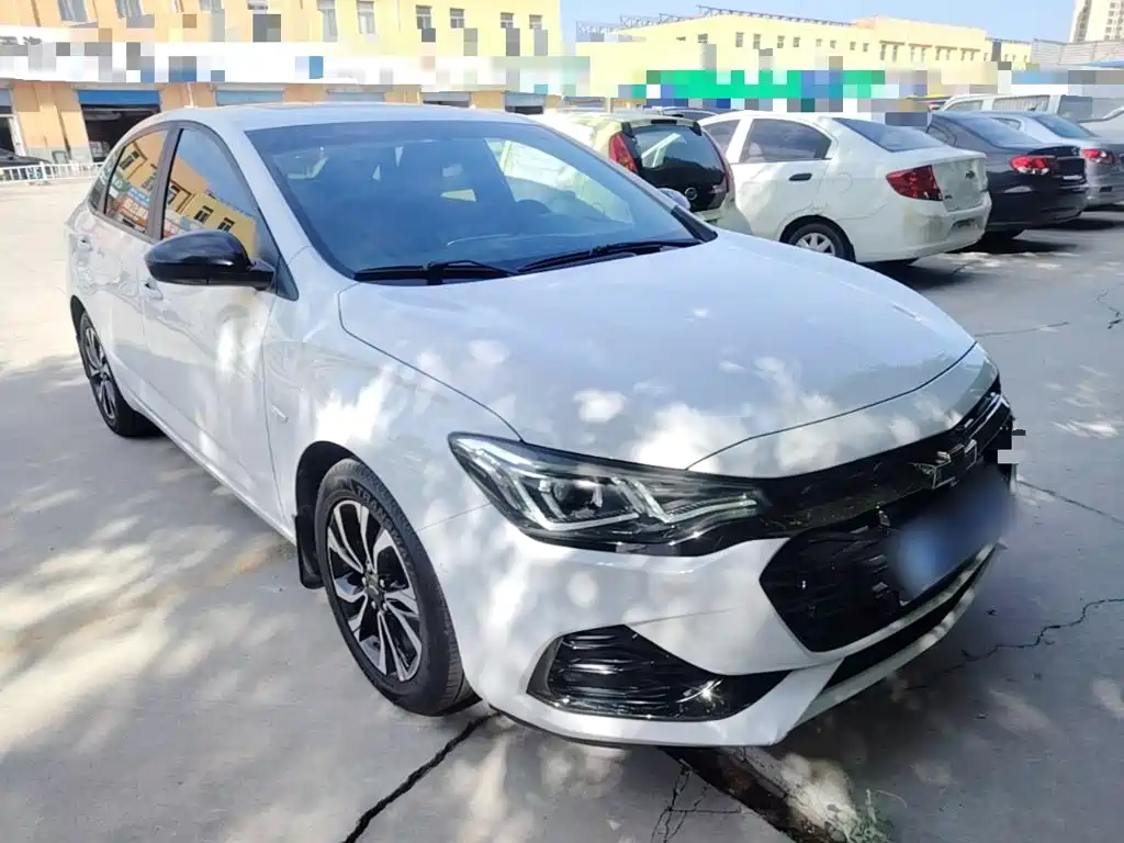 Chevrolet Monza — миниатюра 4