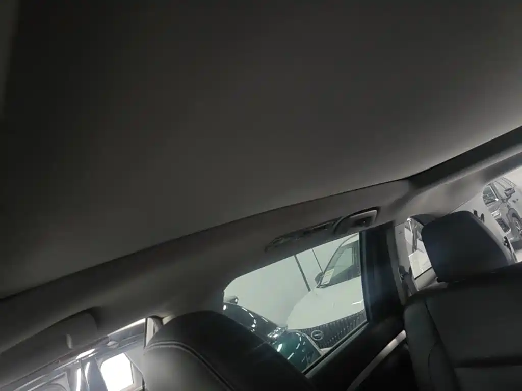 Toyota Highlander — миниатюра 18