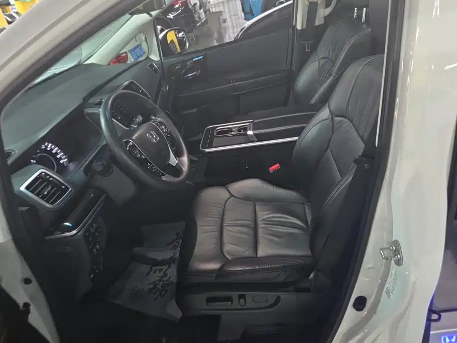 Honda Odyssey — миниатюра 9