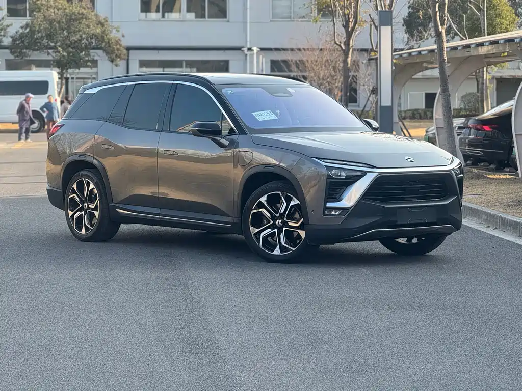 NIO NIO ES8
