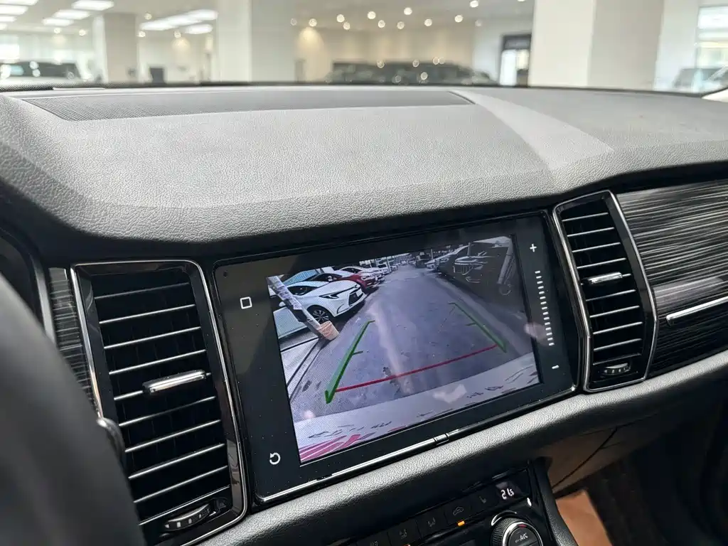 Skoda Kodiaq — миниатюра 15