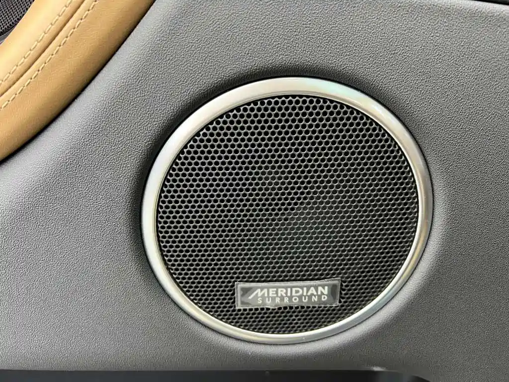 Land Rover Discovery Sport — миниатюра 39