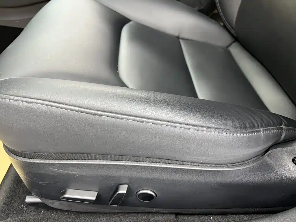 Tesla Model 3 — миниатюра 29