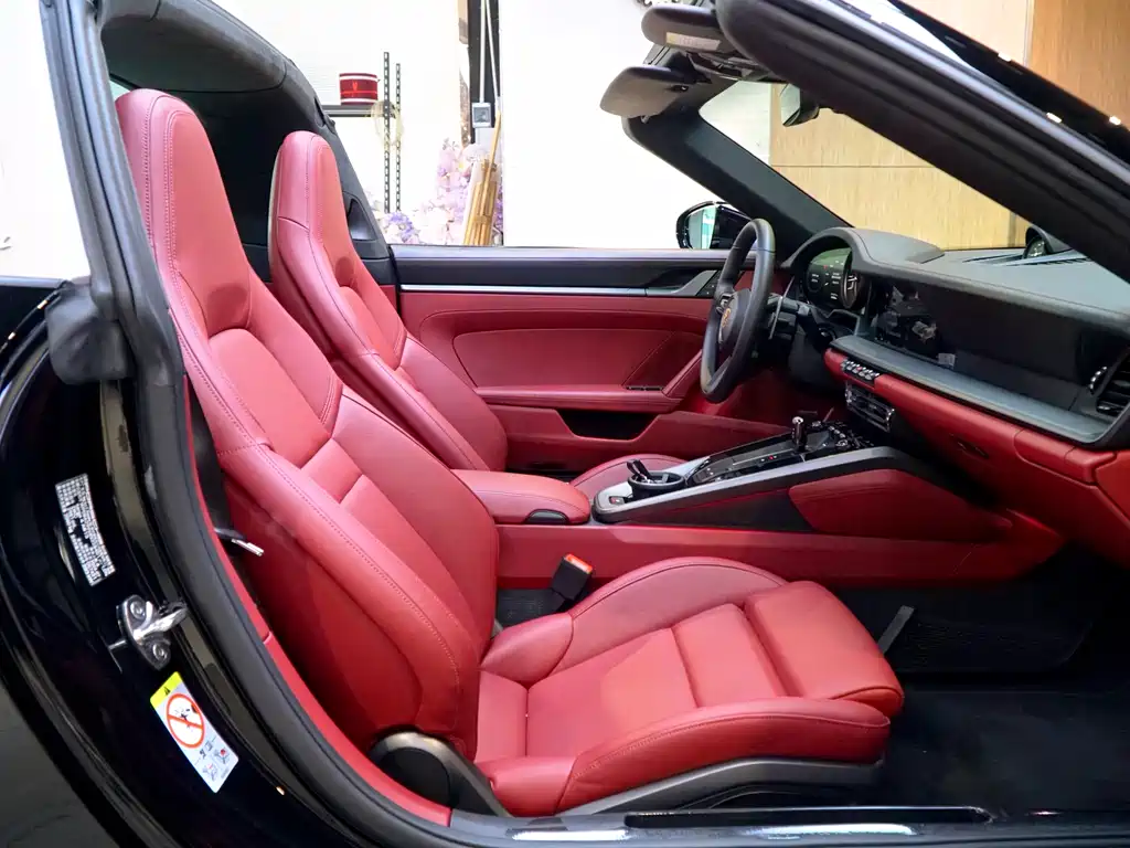 Porsche 911 2023 Targa 4 3.0T