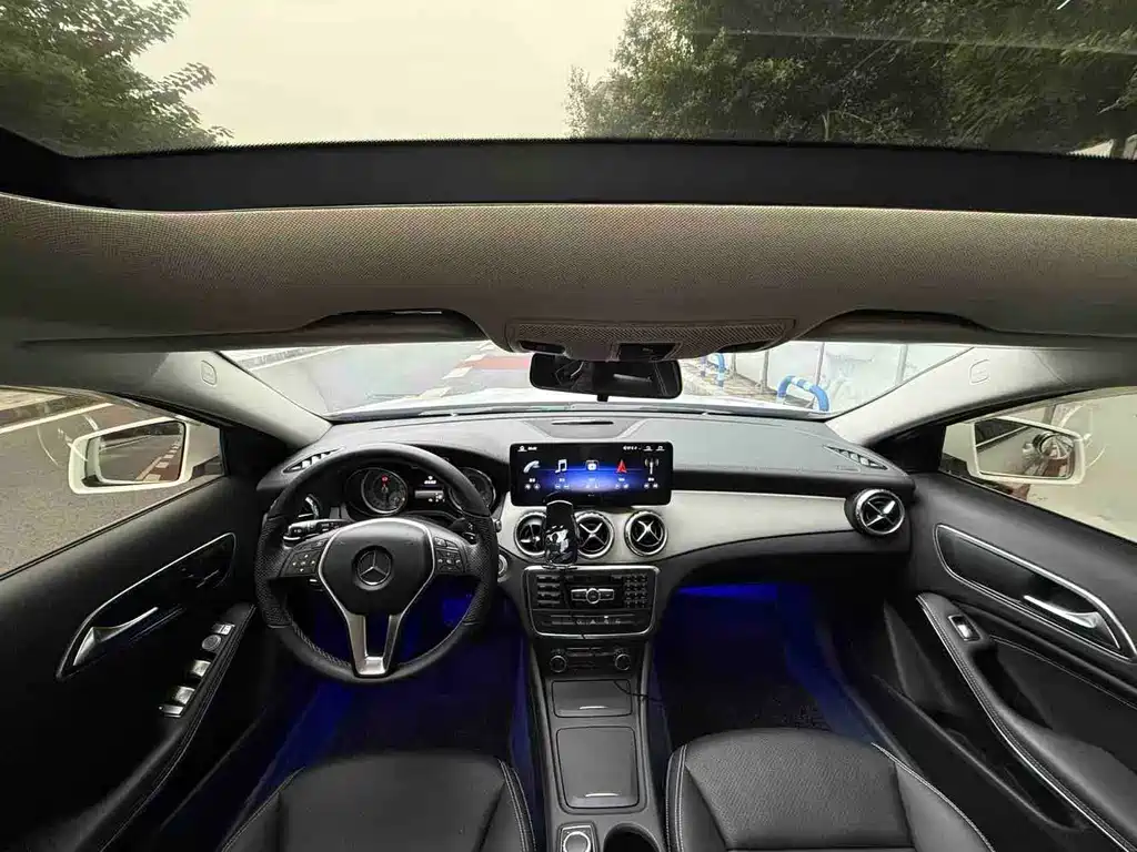 Mercedes-Benz GLA — миниатюра 7