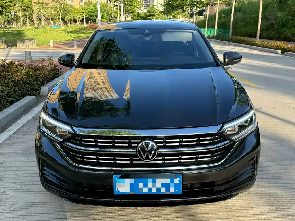 Volkswagen Sagitar — миниатюра 2