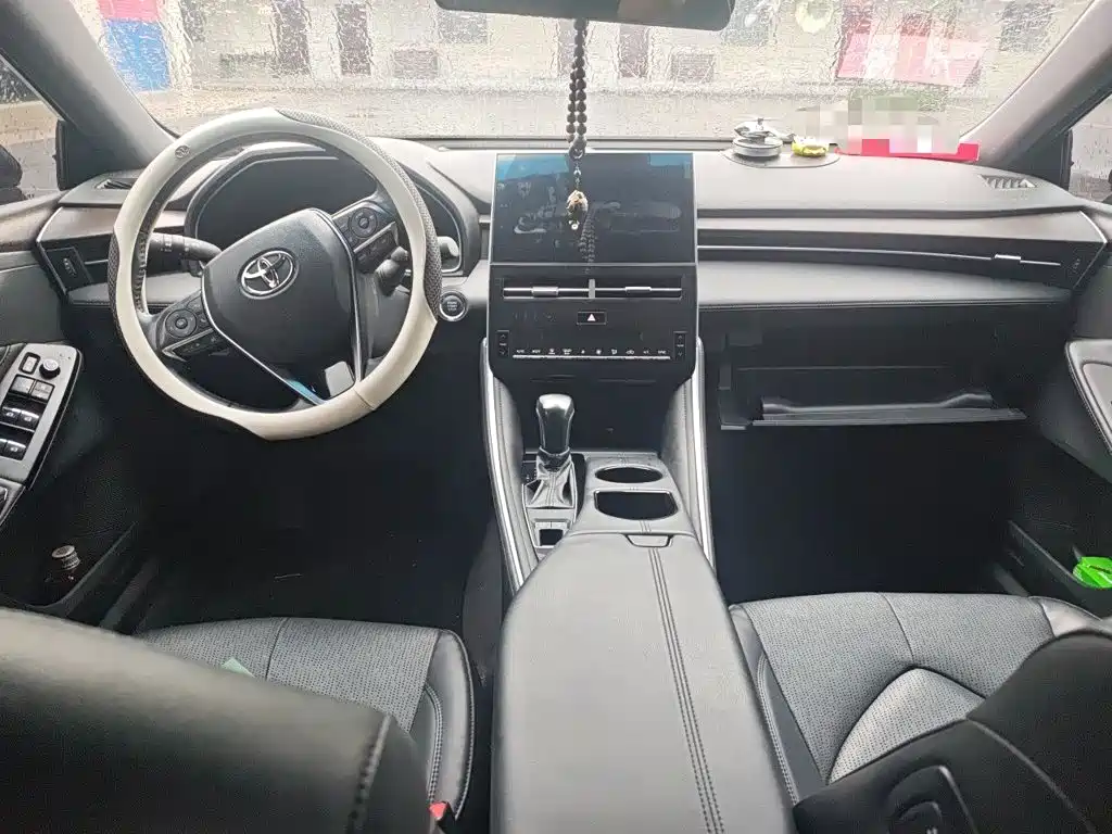 Toyota Avalon — миниатюра 5