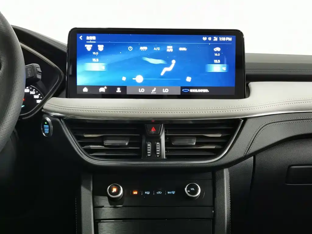 Ford Escape New Energy — миниатюра 12