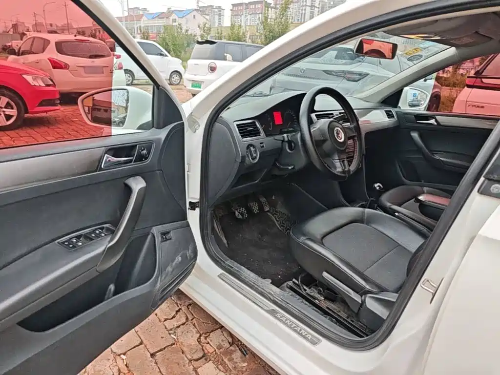 Volkswagen Santana — миниатюра 16